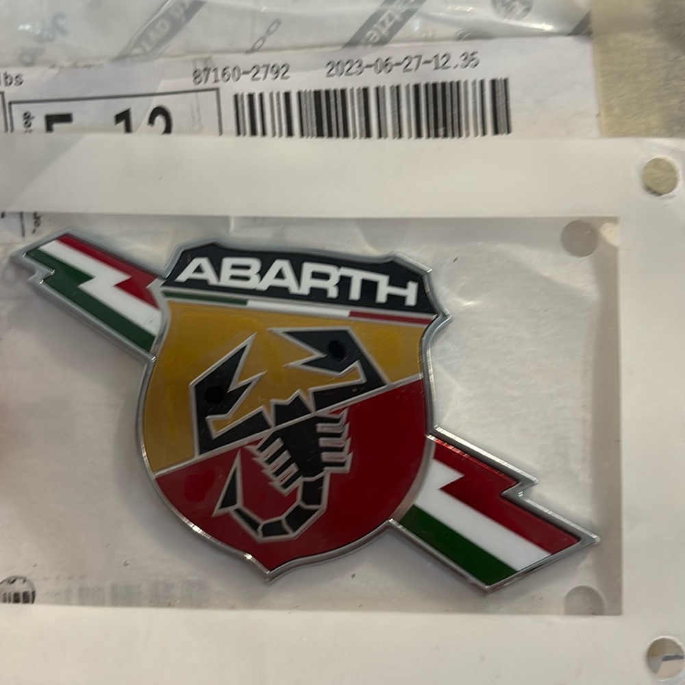 Fiat emblem